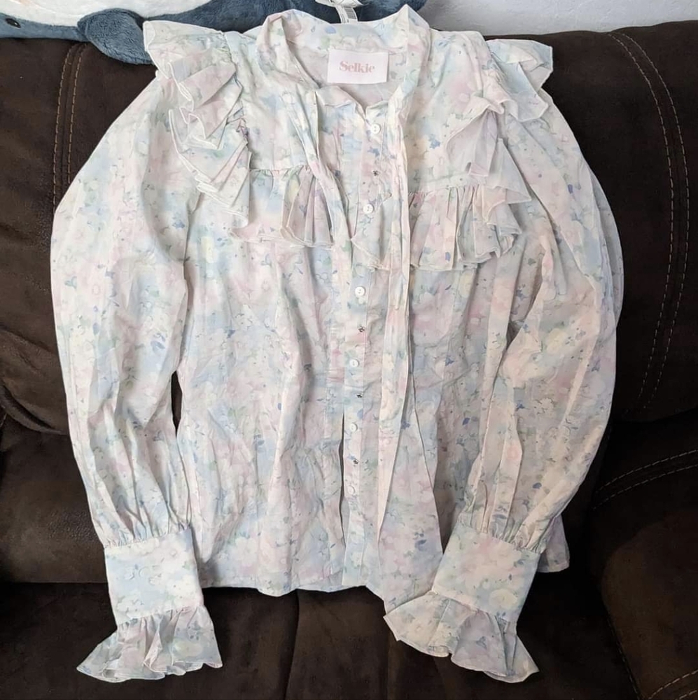 EUC L Pastel Bouquet Elizabeth Blouse